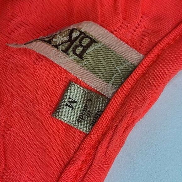 BKE Buckle Tank Top Activewear Women's Hot Pink Canada Size Medium - Picture 3 of 7